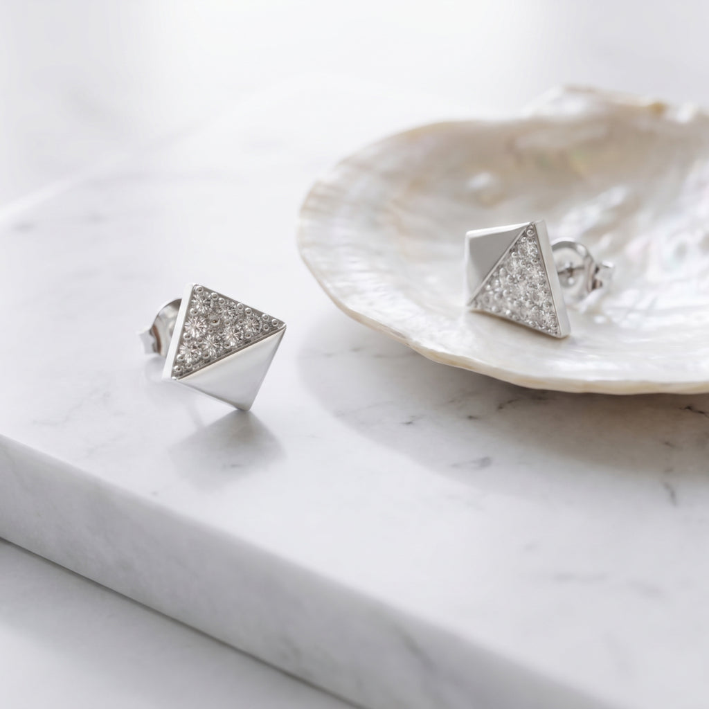 Apex Geometric Studs