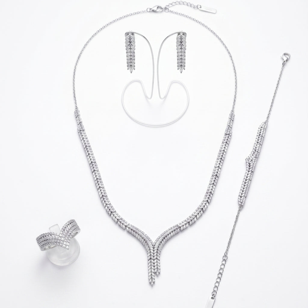 Chevron Spine Moissanite Jewellery Set
