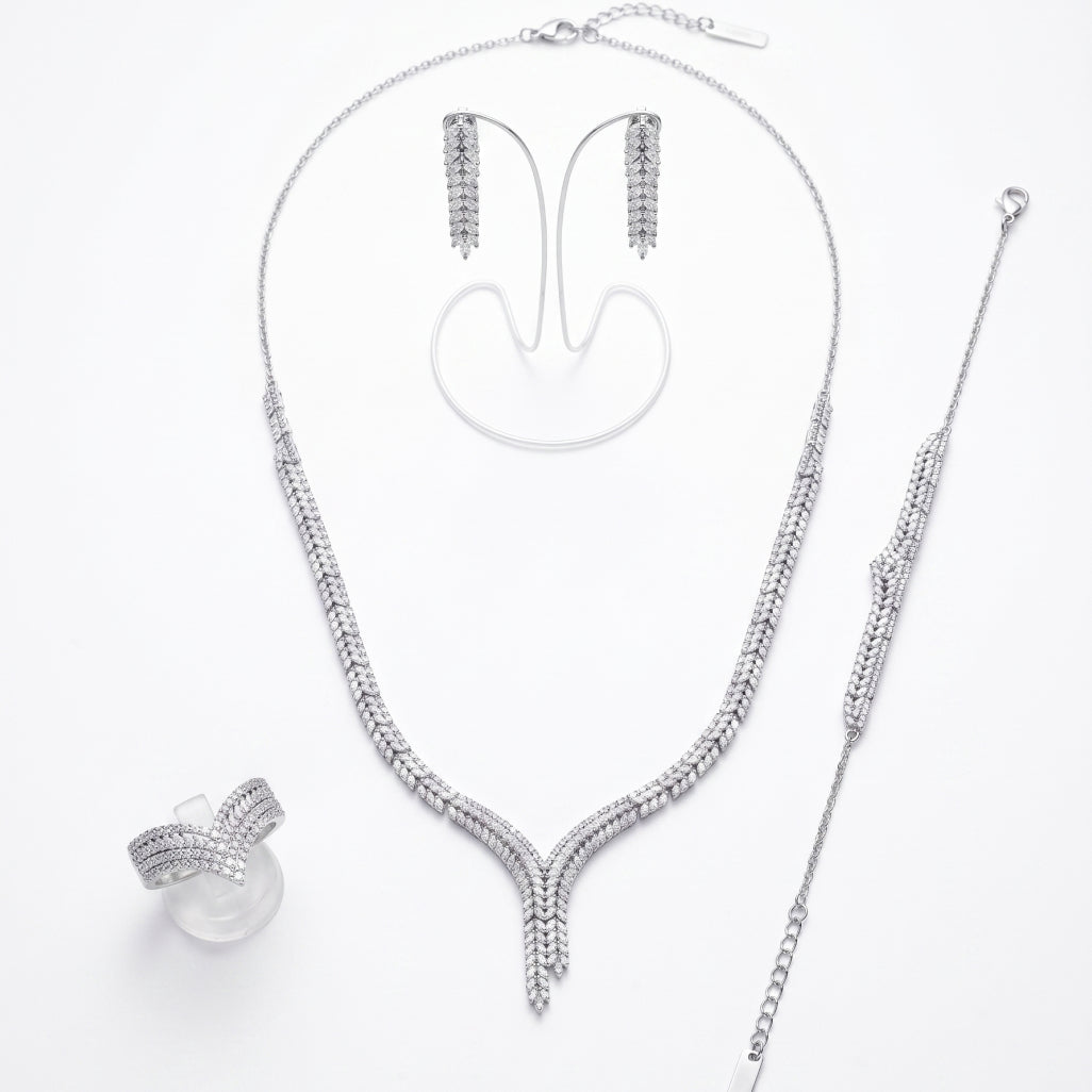 Chevron Spine Moissanite Jewellery Set