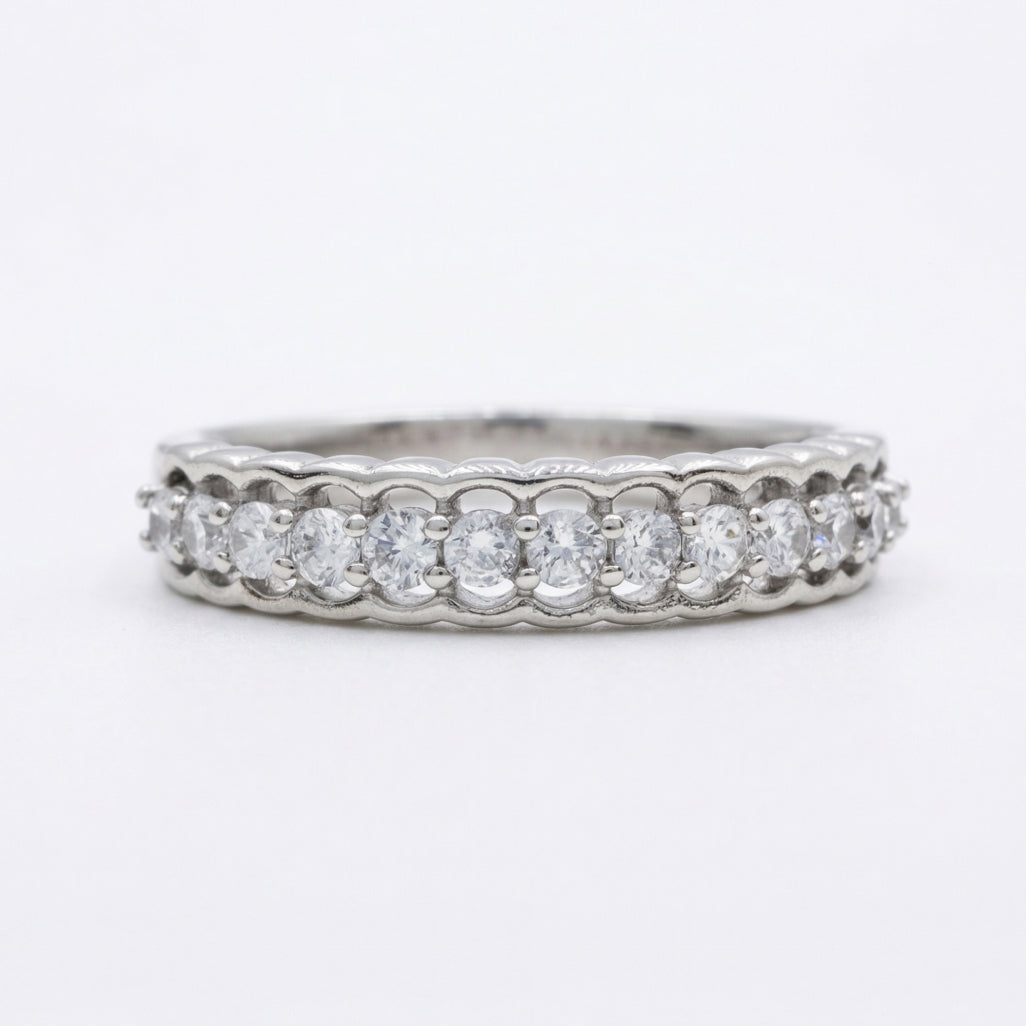 Scallop Edge Full-Circle Band