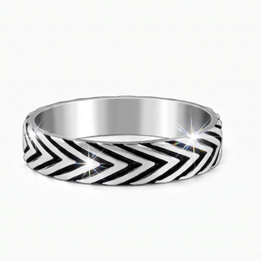 Chevron Band Ring