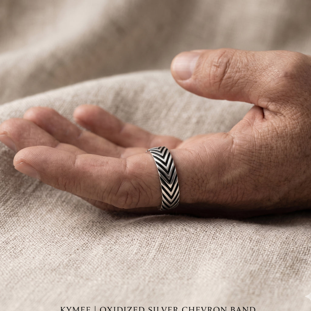 Chevron Band Ring