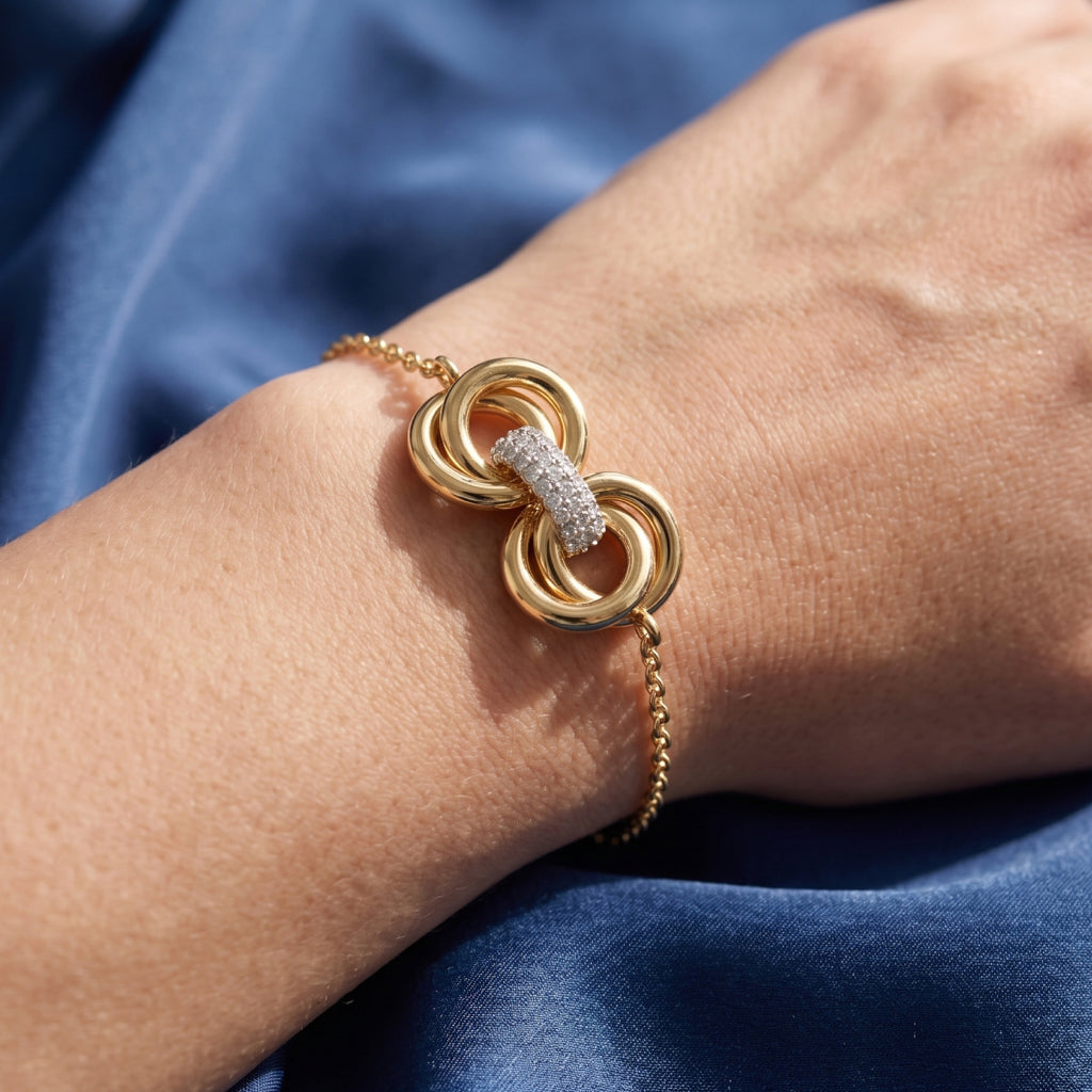 Gold Linked Knot Bracelet