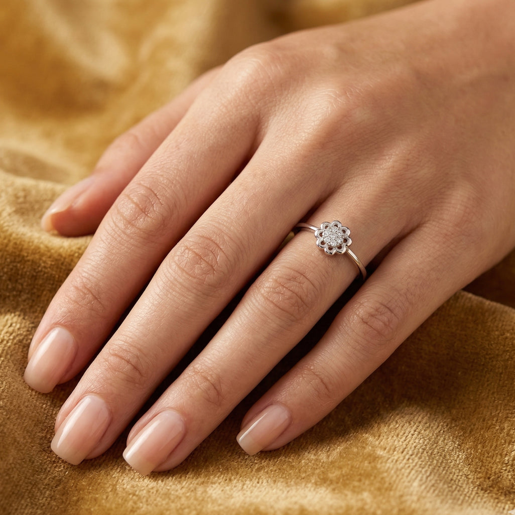 Infinity Crossover Knot Ring