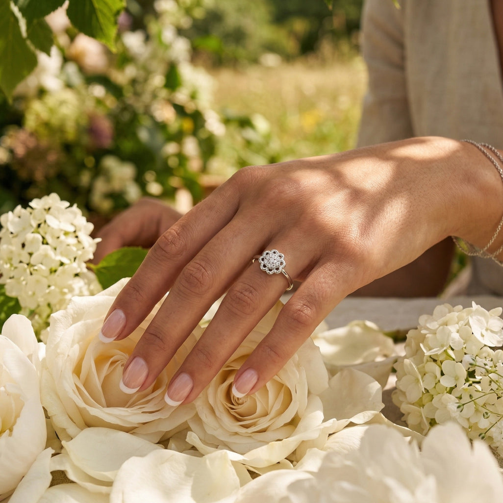 Infinity Crossover Knot Ring