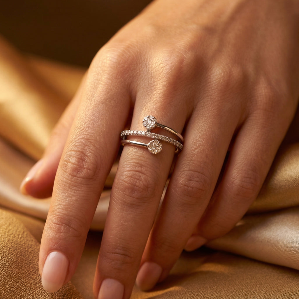 Square Stone Border Pyramid Band Ring