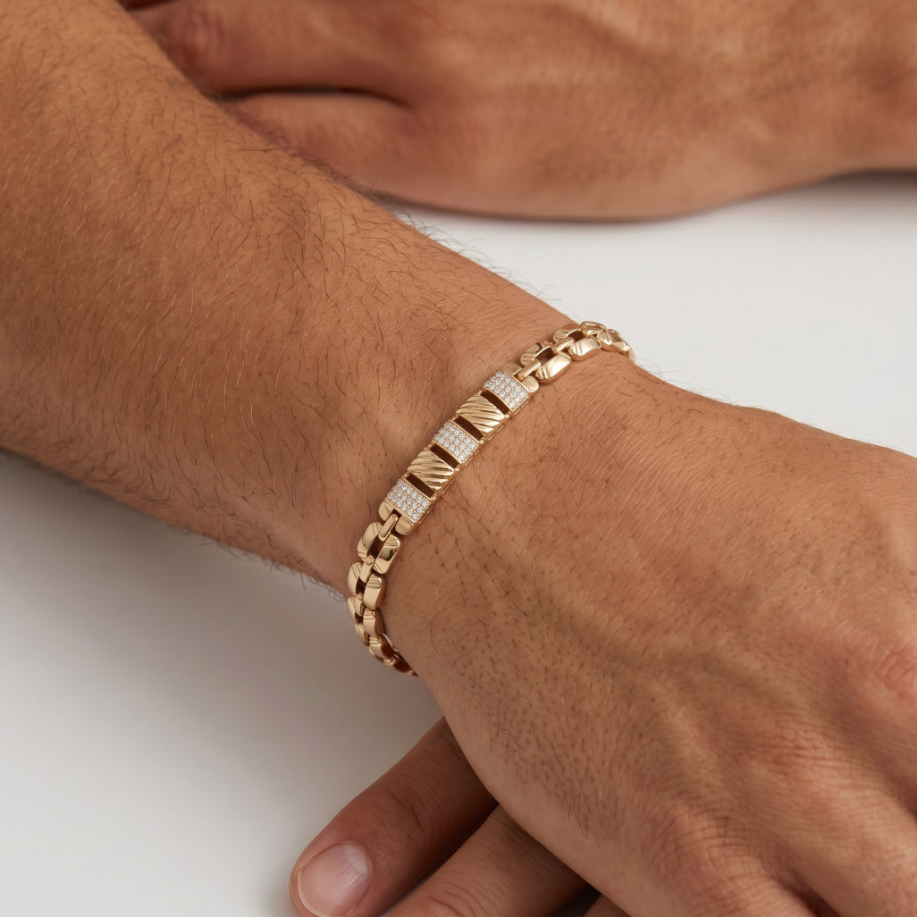 Gold Box Chain Pave Cube Bracelet â€” 18K Gold Vermeil