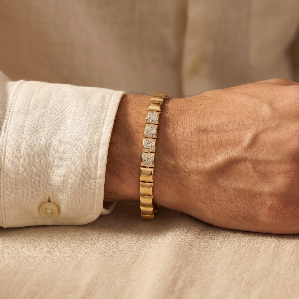 Gold Sunburst Engraved Pave Centre Tennis Bracelet â€” 18K Gold Vermeil