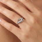 Step-Cut X-Pattern All-Around Band