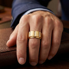 Brushed Split-Panel Column Signet Ring 18k gold vermeil