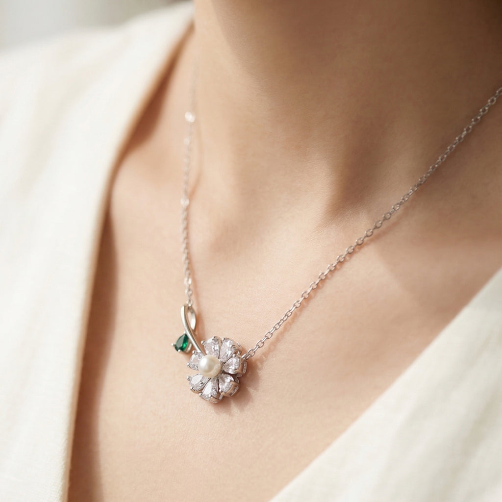 Flora Pearl Pendant