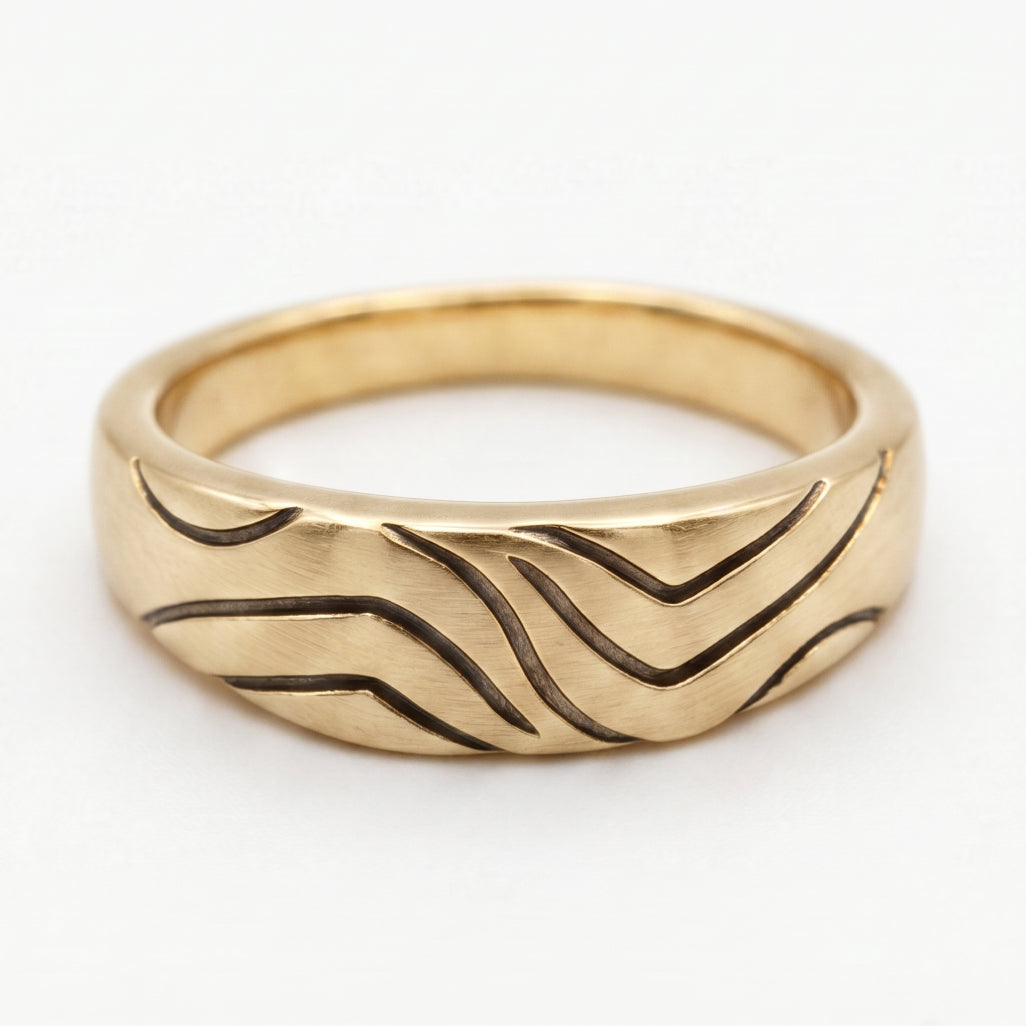 Brushed Dome Wave Enamel Band Ring 18k gold vermeil