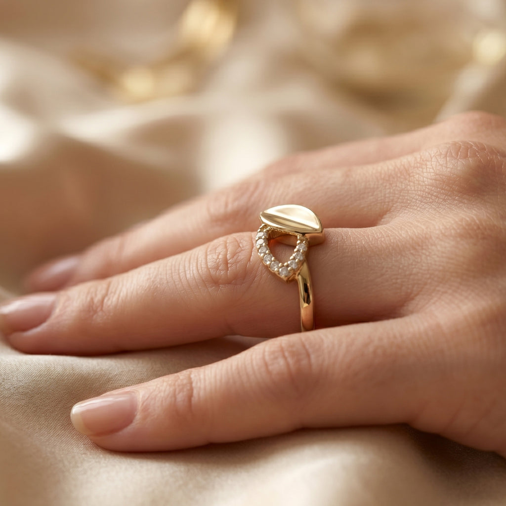 Leaf Signet Pave Hoop Ring