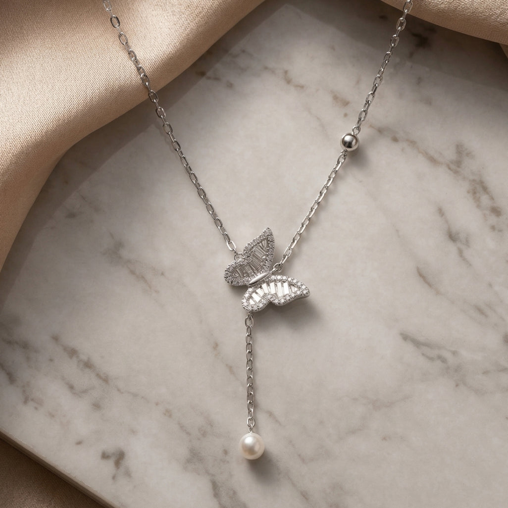 Mariposa Butterfly Lariat