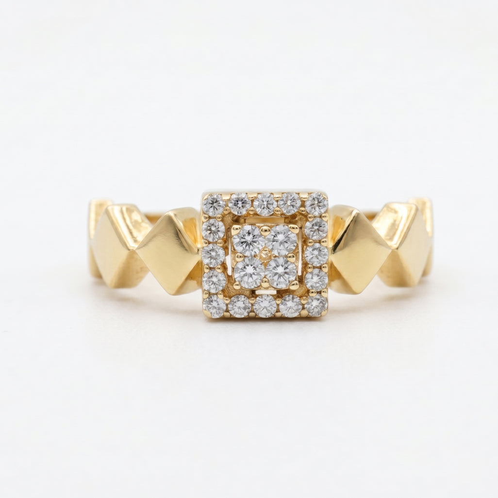 Square Halo Pyramid Shank Ring