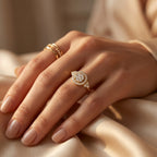 Round Cluster Halo Shoulder Ring