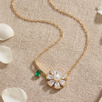 Pearl Centre Daisy Stem Necklace 18k gold vermeil