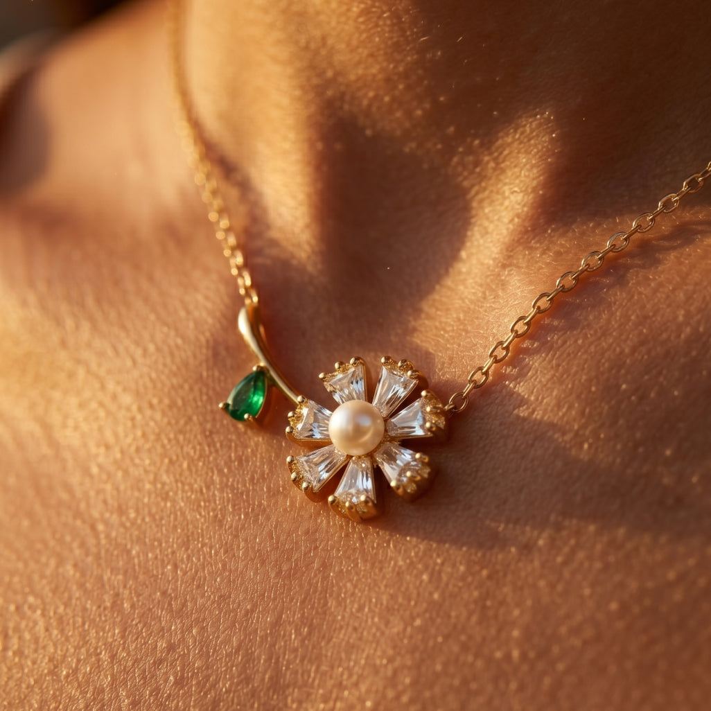 Pearl Centre Daisy Stem Necklace 18k gold vermeil