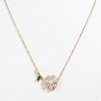 Pearl Centre Daisy Stem Necklace 18k gold vermeil