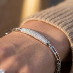 The Asymmetric Cuff