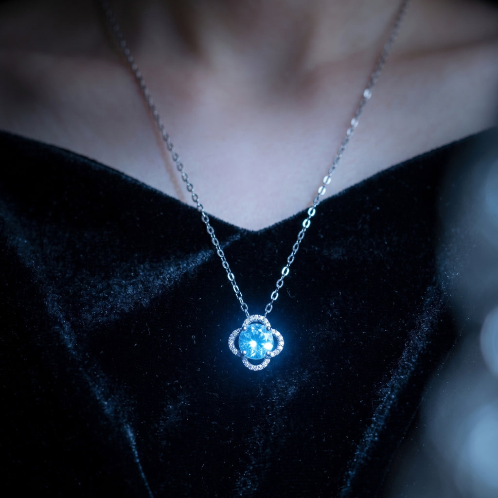 Ice Clover Necklace