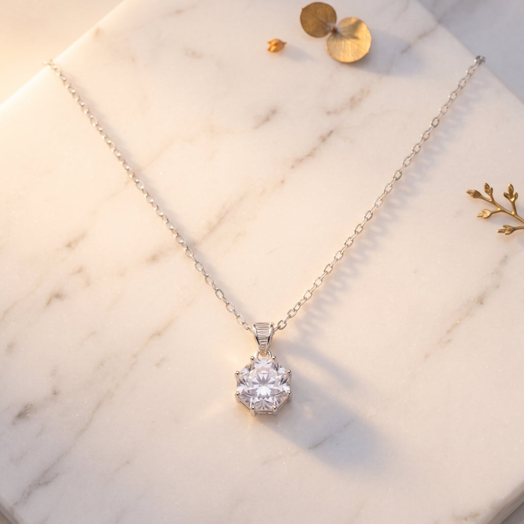 Six Point Necklace