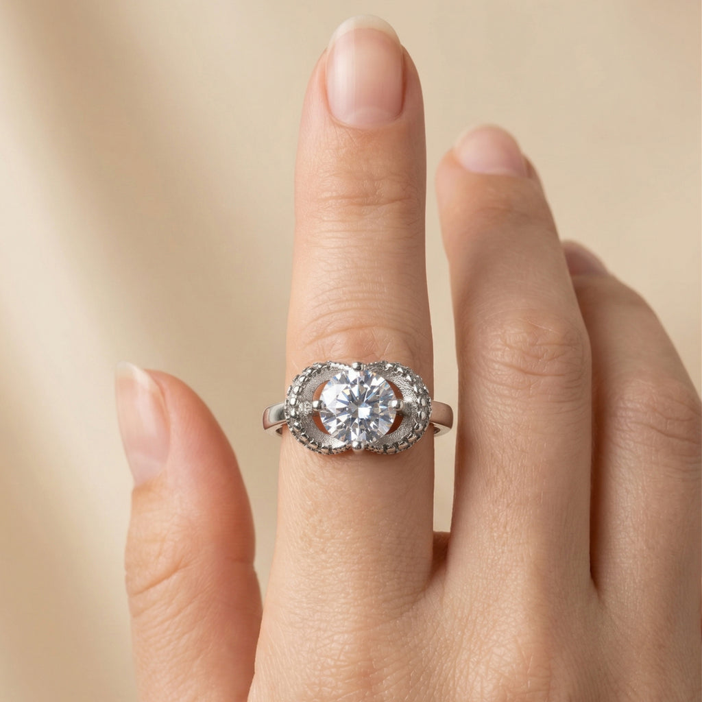Old Money Ring â€“ 925 Oxidised Silver Halo