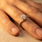 Curved Stone Band Solitaire Ring 925 Silver