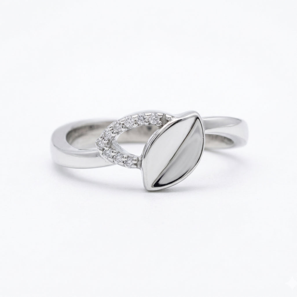 Teardrop Frame Stone Ring