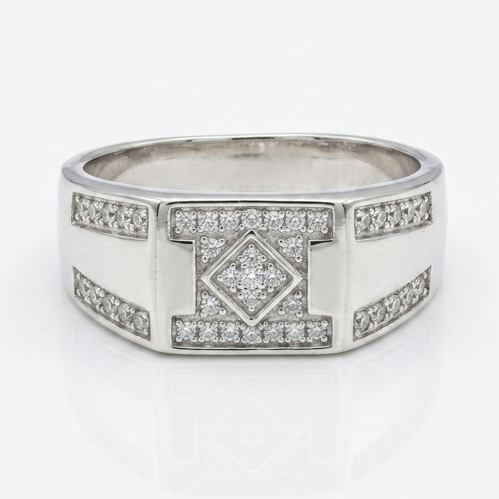 Diamond Frame Command Ring