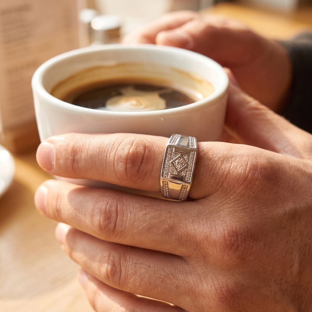 Diamond Frame Command Ring