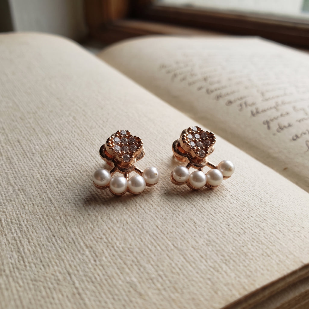 Clover Pearl Studs