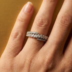 Pointed Oval Fan Stone Band